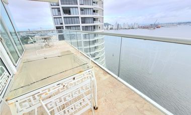 Apartamento Bocagrande sobre la bahia