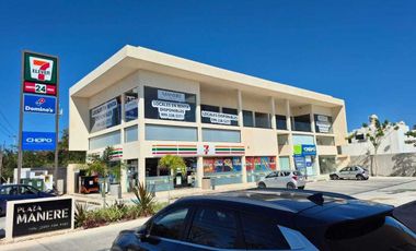 Local comercial en renta en planta baja, en Plaza Manere Conkal