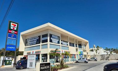 Local comercial en renta en planta baja, en Plaza Manere Conkal