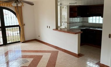 Venta Casa Dúplex Amoblada en Condominio Alto Magdalena, Ricaurte, Girardot