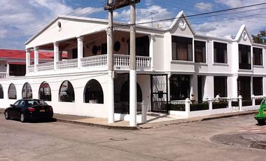 Venta Casa Dúplex Amoblada en Condominio Alto Magdalena, Ricaurte, Girardot