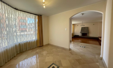 DEPARTAMENTO DE ARRIENDO  235 M2 HABITABLES - UNIÓN NACIONAL (SZ)