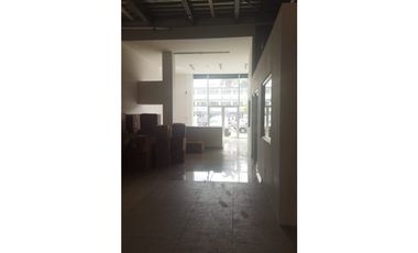 Se Alquila Local en Bella Vista $ 2.000