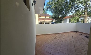 CASA - SENDEROS DE CAMINO DE CRUCES -  K.A