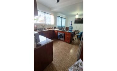 Se VENDE Casa en la Urbanización Miraflores, Betania