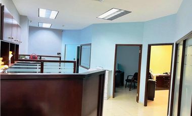 Se VENDE Local Comercial en El Dorado Mall, Betania