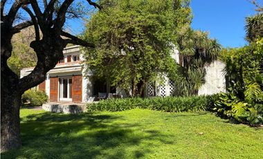 CASA VENTA LOMAS DE SAN ISIDRO