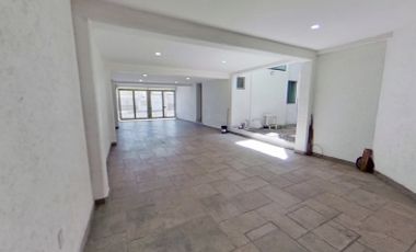Edificio en Renta en Naucalpan de Juárez