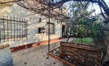 Casa en venta en Burzaco Este