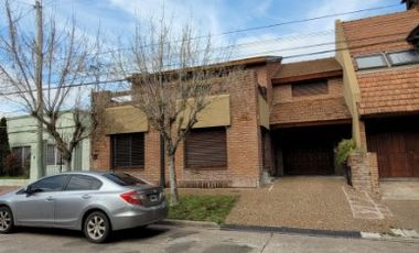 Casa en venta en Lujan Centro