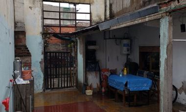 Casa para 2 Familias en venta en Isidro Casanova