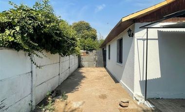 Casa en Venta en Arturo Gordon 3721, Macul