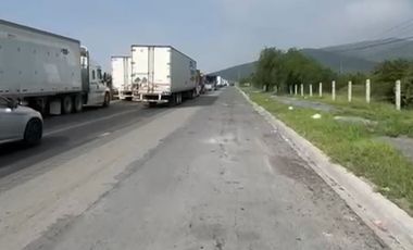 Venta de Terreno Industrial, Av.  Libramiento, García