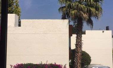 Casa de 4 recámaras en Condominio a 10 min de Santa Fe