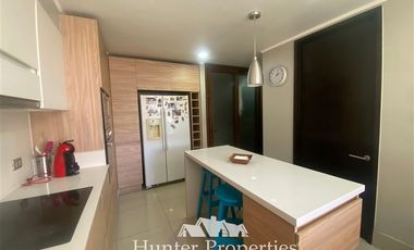 Departamento en Venta en Las Hualtatas con camino el parque