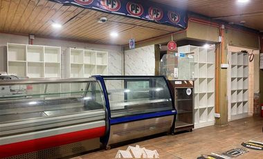 Local Comercial en Arriendo en Esquina el escudo ,Larapinta