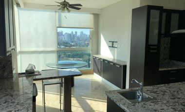 Se vende o alquila  apt en Coco del Mar Puntarenas