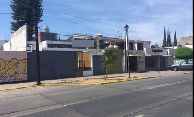 CASA SOBRE ACUEDUCTO