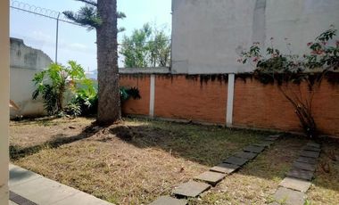 CASA SOBRE ACUEDUCTO