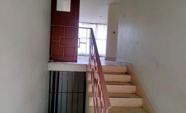 CASA SOBRE ACUEDUCTO