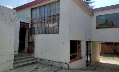 CASA SOBRE ACUEDUCTO