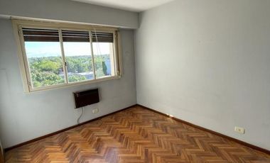 Departamento de tres ambientes a la venta en San Miguel