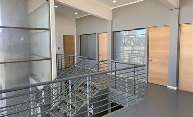 Oficina en Arriendo en Jaime Repullo