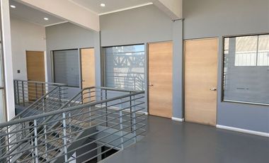 Oficina en Arriendo en Jaime Repullo