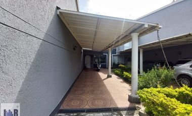 Casa en Arriendo Ubicado en Envigado Codigo 4503