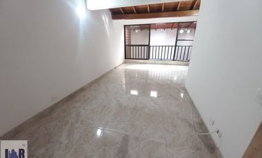 Casa en Arriendo Ubicado en Envigado Codigo 4503
