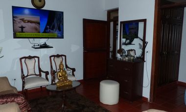 VENTA CASA CAMPESTRE VIA A BARCELONA - QUINDIO