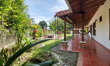 VENTA CASA CAMPESTRE VIA A BARCELONA - QUINDIO