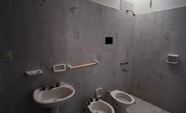 CASA + DEPTOS A LA VENTA EN BARRIO ALTAMIRA!!!