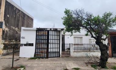 CASA + DEPTOS A LA VENTA EN BARRIO ALTAMIRA!!!