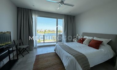 Casa de 4 dormitorios en alquiler de verano en San Rafael, Villa Nueva