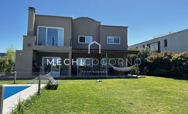 Casa de 4 dormitorios en alquiler de verano en San Rafael, Villa Nueva