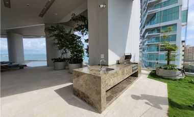 Apartamento bocagrande sobre la bahia