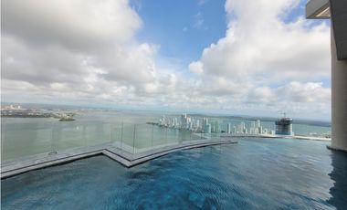 Apartamento bocagrande sobre la bahia