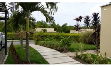 VENTA CASA CAMPESTRE VIA LA TEBAIDA AL VALLE DEL CAUCA