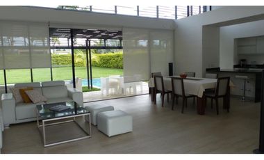 VENTA CASA CAMPESTRE VIA LA TEBAIDA AL VALLE DEL CAUCA