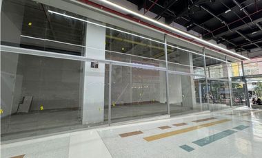 SE ARRIENDA  LOCAL COMERCIAL EN NIQUIA