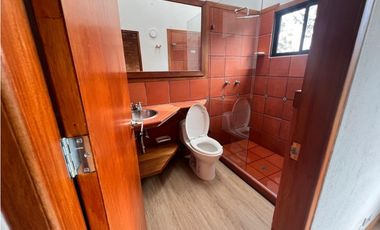 ALQUILER DE ESPECTACULAR CASA EN EL CORAZÓN DE LLANOGRANDE 12M o 10M