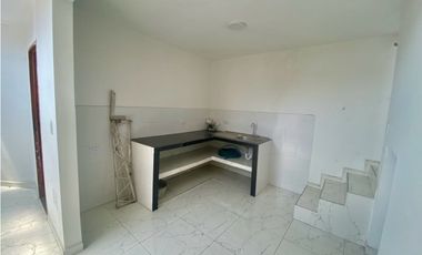 Casa bifamiliar de dos pisos más terraza en venta Barrio Nuevo Palmira