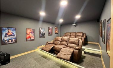 CASA EN PARCELACION EL RETIRO VIA CARABANCHEL