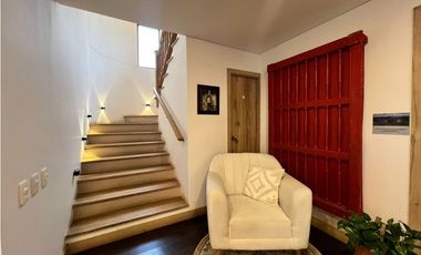 CASA EN PARCELACION EL RETIRO VIA CARABANCHEL