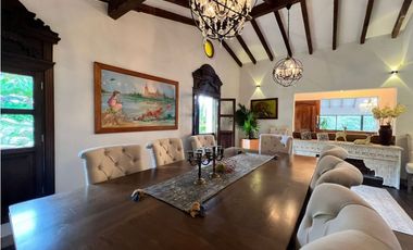 CASA EN PARCELACION EL RETIRO VIA CARABANCHEL