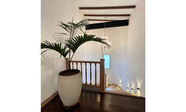 CASA EN PARCELACION EL RETIRO VIA CARABANCHEL