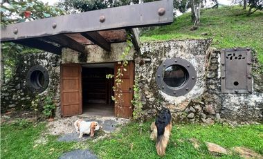 CASA EN PARCELACION EL RETIRO VIA CARABANCHEL