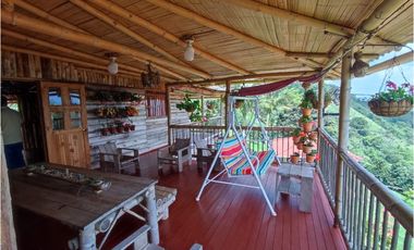 Ecohotel apuerta cerrada para la venta en la bella Pereira!!