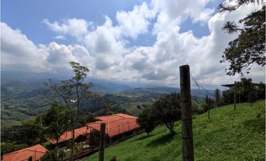 Ecohotel apuerta cerrada para la venta en la bella Pereira!!